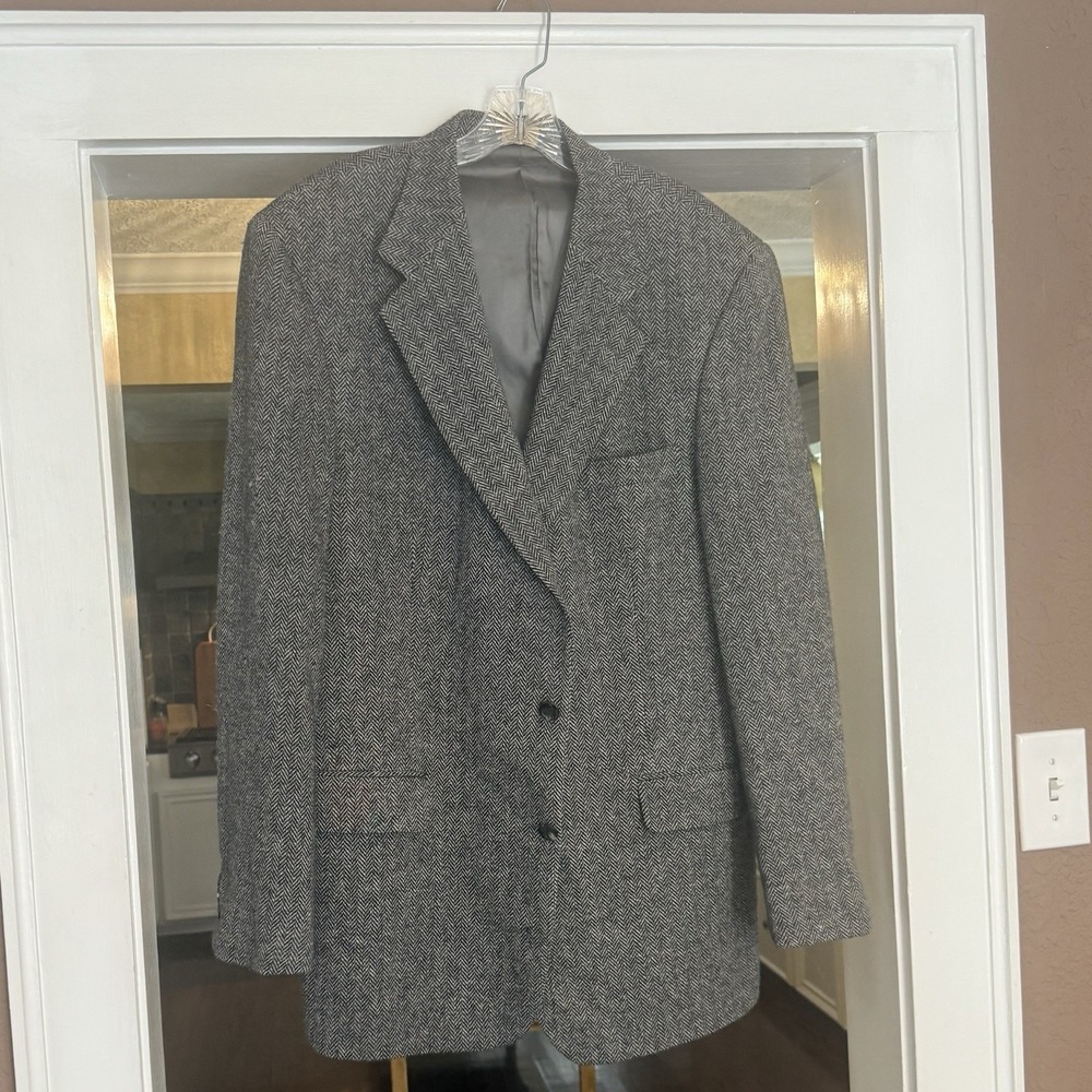 Brooks Brothers Mens Black White Herringbone 2-Button 43L Blazer. Wool. Made USA